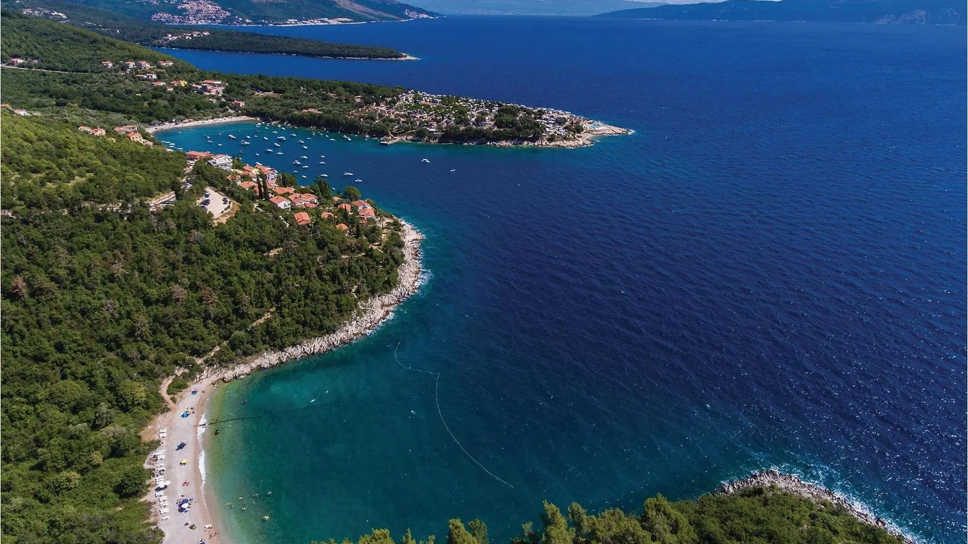 Gorgeous Apartment In Rabac With Kitchen 0*,