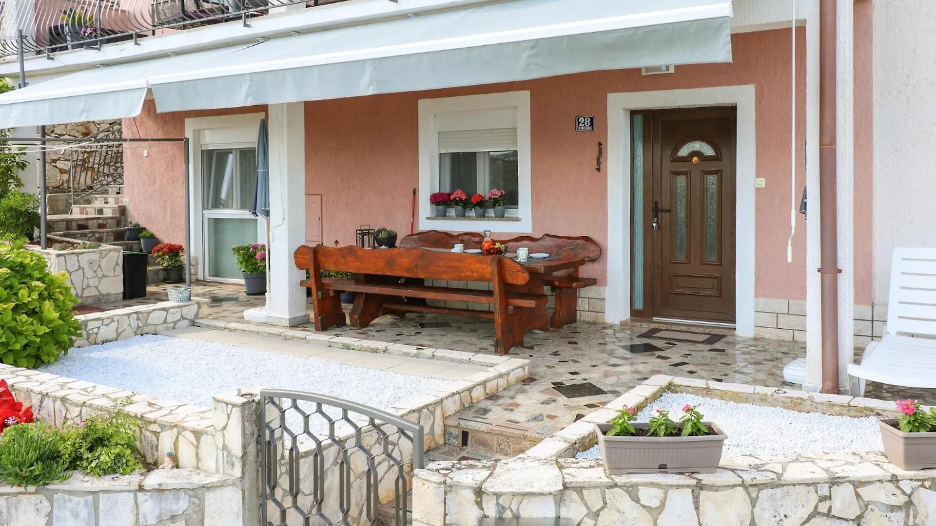 Gorgeous Apartment In Rabac With Kitchen