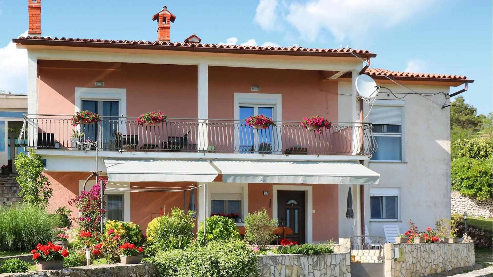 Gorgeous Apartment In Rabac With Kitchen